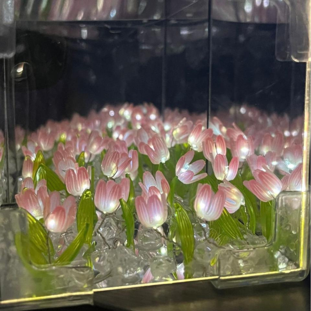 Tulip Flower Mirror Lamp