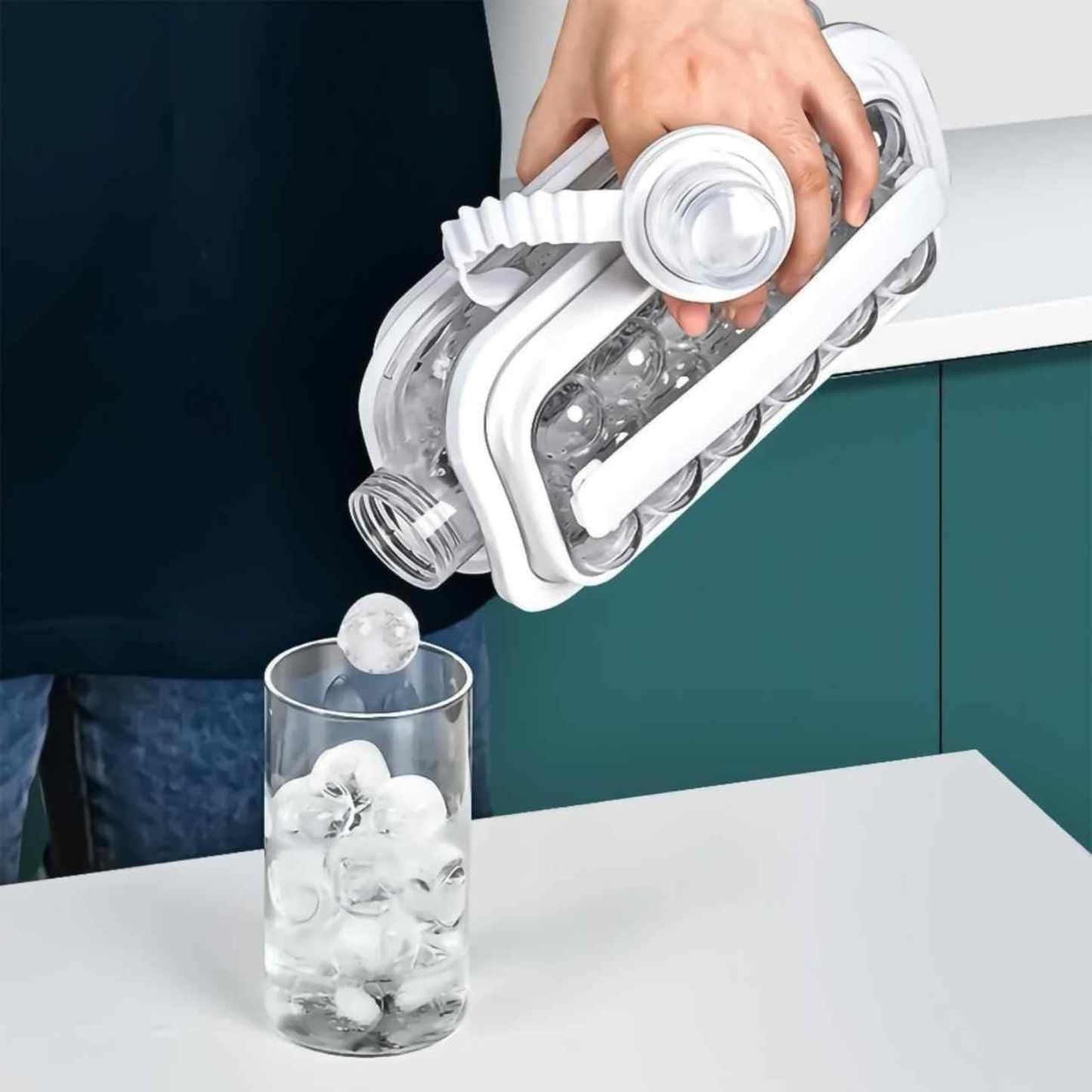 Ice Maker Bottle – Viral Summer Bottle for Creating Fun Ice Balls & Cold Drinks