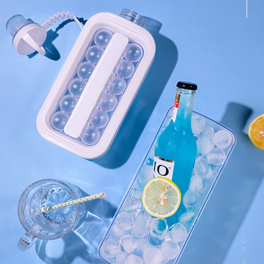 Ice Maker Bottle – Viral Summer Bottle for Creating Fun Ice Balls & Cold Drinks